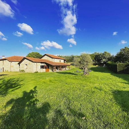 Casa De Campo Con Piscina, Entera O Por Habitaciones Amoeiro Dış mekan fotoğraf