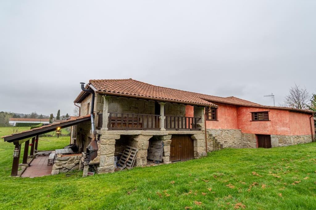 Casa De Campo Con Piscina, Entera O Por Habitaciones Amoeiro Dış mekan fotoğraf