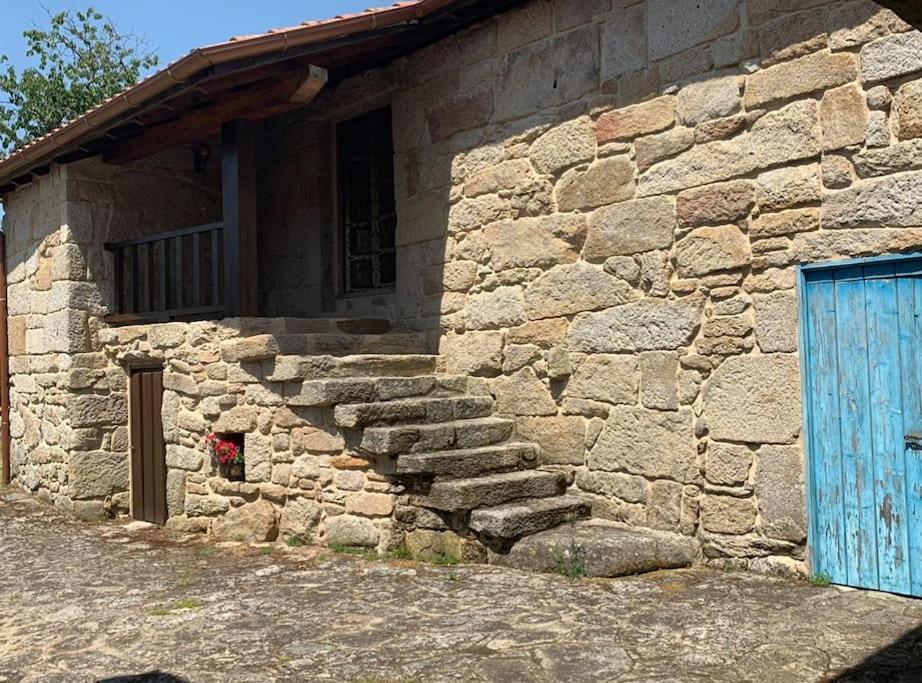 Casa De Campo Con Piscina, Entera O Por Habitaciones Amoeiro Dış mekan fotoğraf